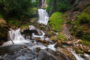 Ляжгинский водопад